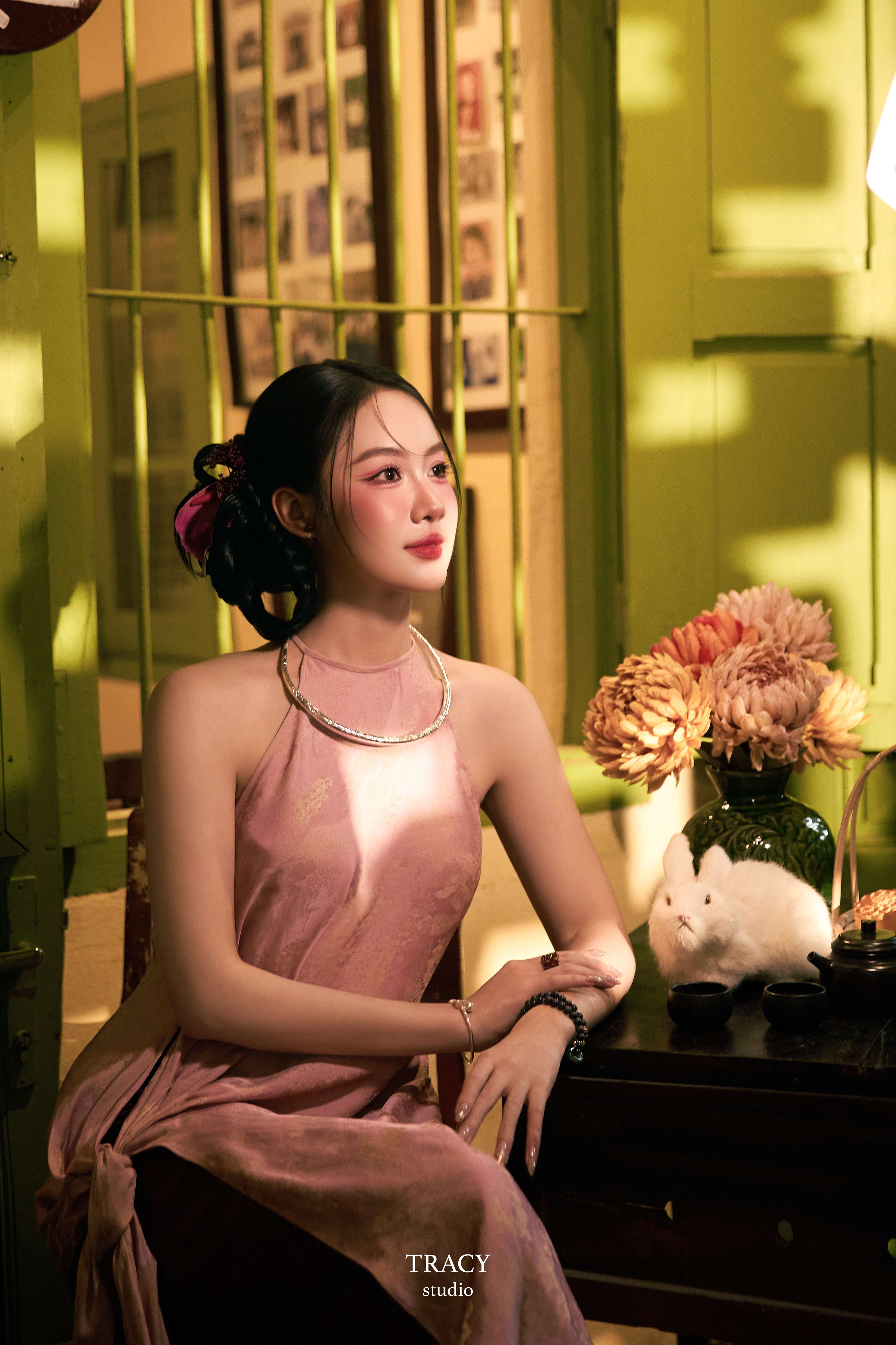 frontend/img/gallery/anh-tet-yem-ao-dai/tracy-studio-chup-concept-trung-thu-ngoc-huyen (6).jpg